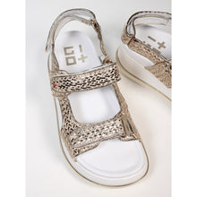 Carica l'immagine nel visualizzatore di Gallery, Sandali bassi Gio+ MINA21H Combi Platino intrecciato