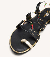 Carica l'immagine nel visualizzatore di Gallery, Gioseppo sandali Ione con perline e borchie