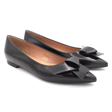 Carica l'immagine nel visualizzatore di Gallery, Bianca D. ballerine a punta con fiocco