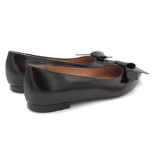 Carica l'immagine nel visualizzatore di Gallery, Bianca D. ballerine a punta con fiocco