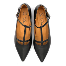 Carica l'immagine nel visualizzatore di Gallery, La Vitrina ballerine a punta con laccio alla caviglia