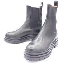 Carica l'immagine nel visualizzatore di Gallery, Bianca D. stivaletti beatles con elastici