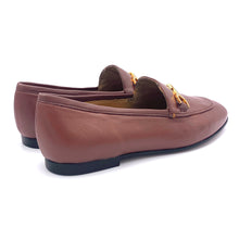 Carica l'immagine nel visualizzatore di Gallery, Mocassini Gio+ in pelle con accessorio morsetto
