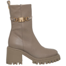 Carica l&#39;immagine nel visualizzatore di Gallery, Gio+ Boots modello DEVA10A
